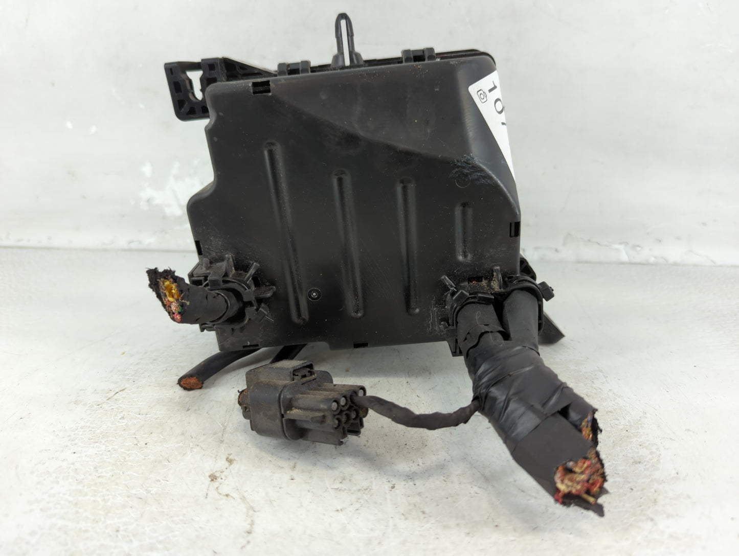 2015 Kia Soul Fusebox Fuse Box Panel Relay Module P/N:91950-B2050 Fits OEM Used Auto Parts - Oemusedautoparts1.com