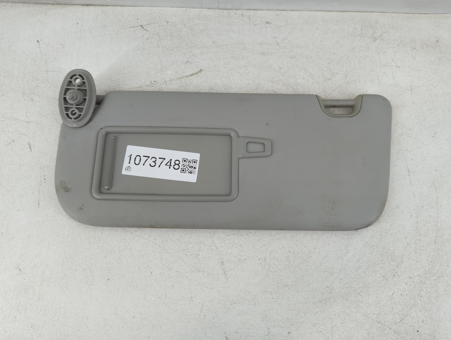 2014-2019 Kia Soul Sun Visor Shade Replacement Driver Left Mirror Fits Fits 2014 2015 2016 2017 2018 2019 OEM Used Auto Part