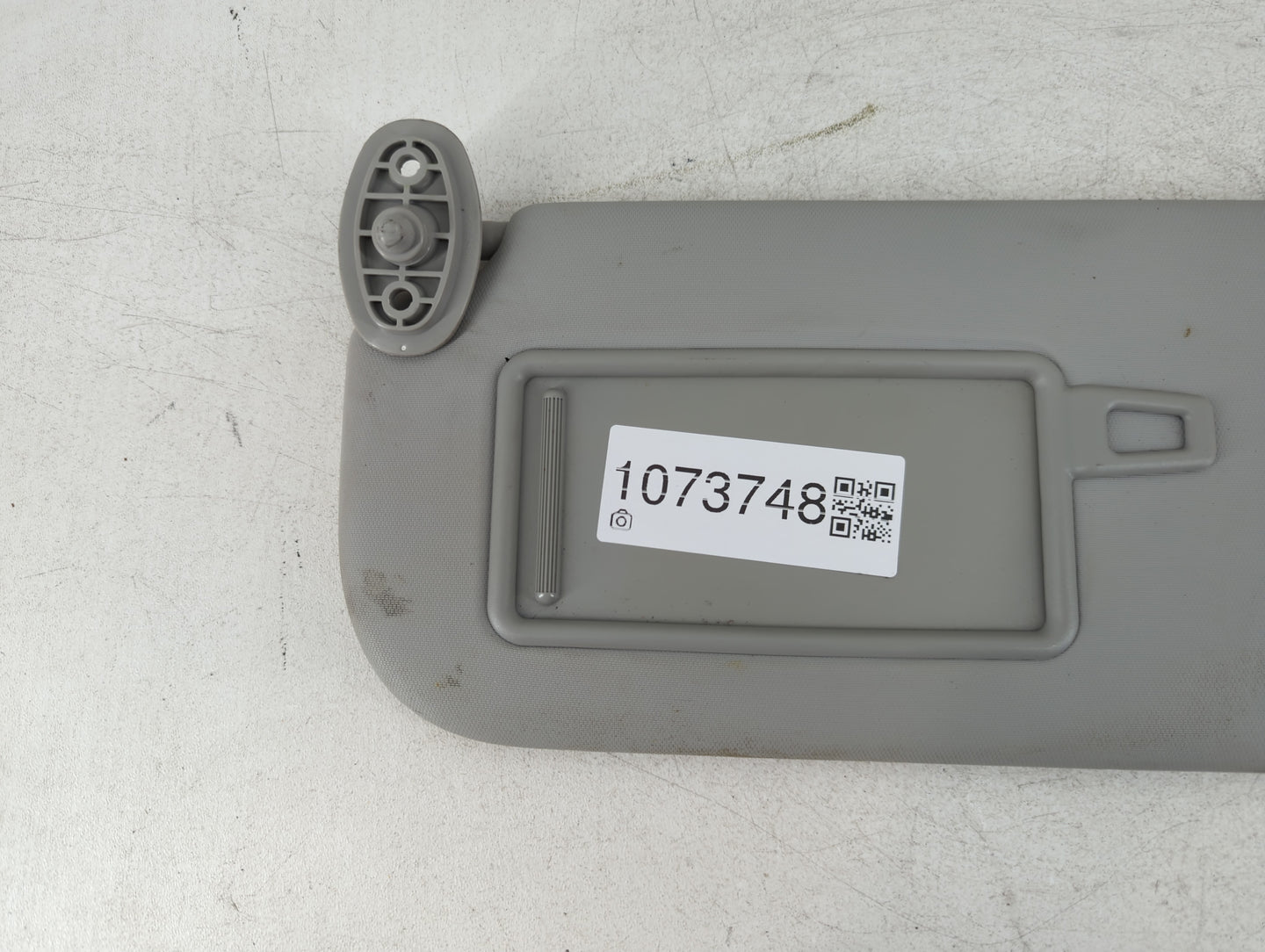 2014-2019 Kia Soul Sun Visor Shade Replacement Driver Left Mirror Fits Fits 2014 2015 2016 2017 2018 2019 OEM Used Auto Part