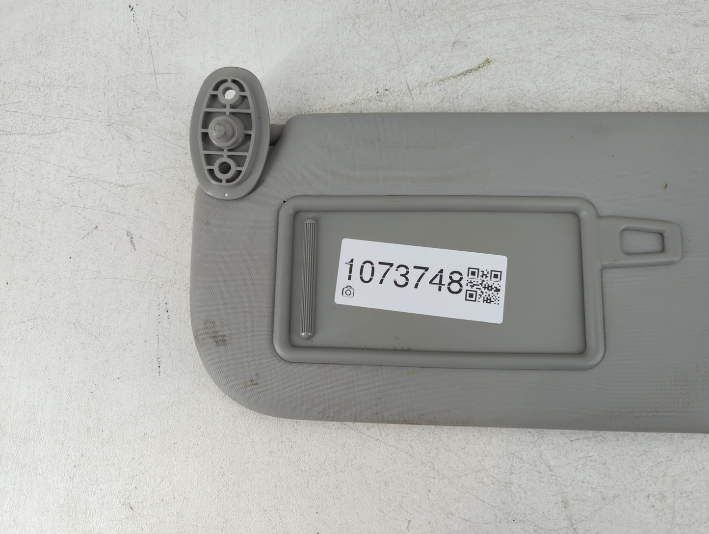 2014-2019 Kia Soul Sun Visor Shade Replacement Driver Left Mirror Fits Fits 2014 2015 2016 2017 2018 2019 OEM Used Auto Part