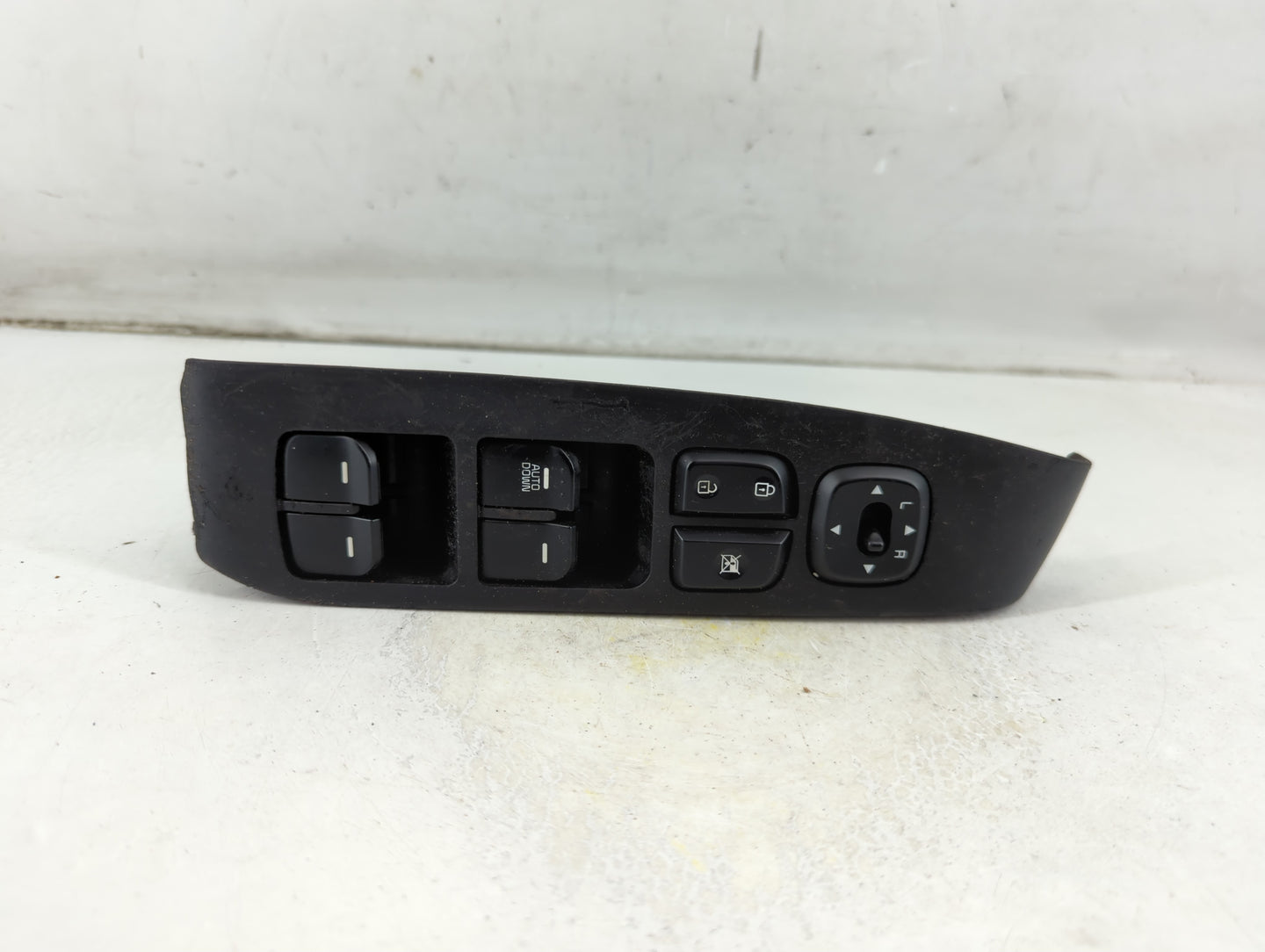 2014-2016 Kia Soul Master Power Window Switch Replacement Driver Side Left P/N:299130675 Fits Fits 2014 2015 2016 OEM Used A