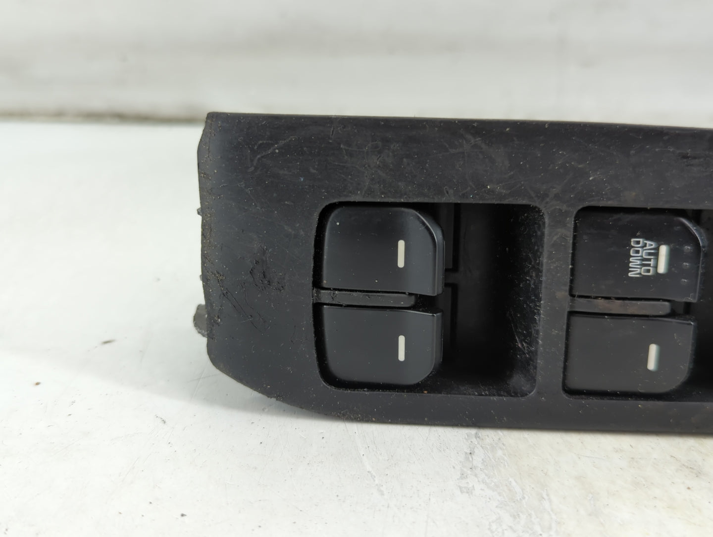 2014-2016 Kia Soul Master Power Window Switch Replacement Driver Side Left P/N:299130675 Fits Fits 2014 2015 2016 OEM Used A