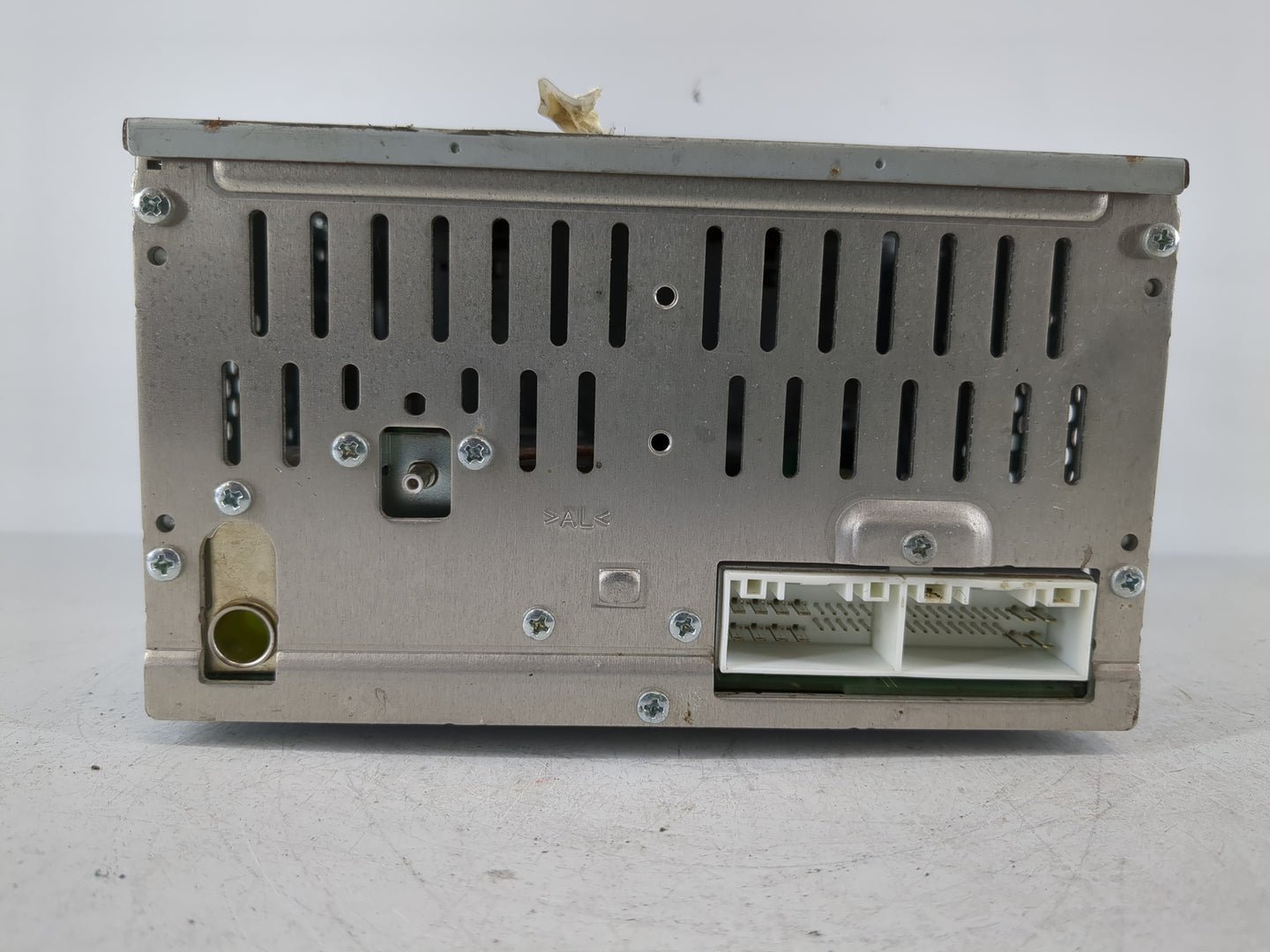 2014-2016 Kia Soul Radio AM FM Cd Player Receiver Replacement P/N:96170B2090CA Fits Fits 2014 2015 2016 OEM Used Auto Parts 