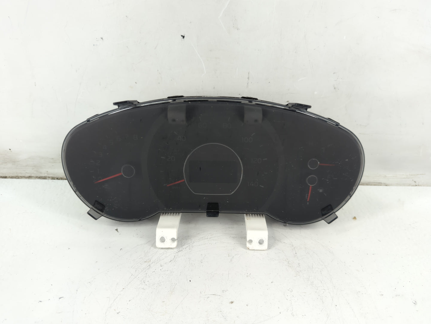 2014-2015 Kia Soul Instrument Cluster Speedometer Gauges P/N:94006-B2510 Fits Fits 2014 2015 OEM Used Auto Parts - Oemusedau