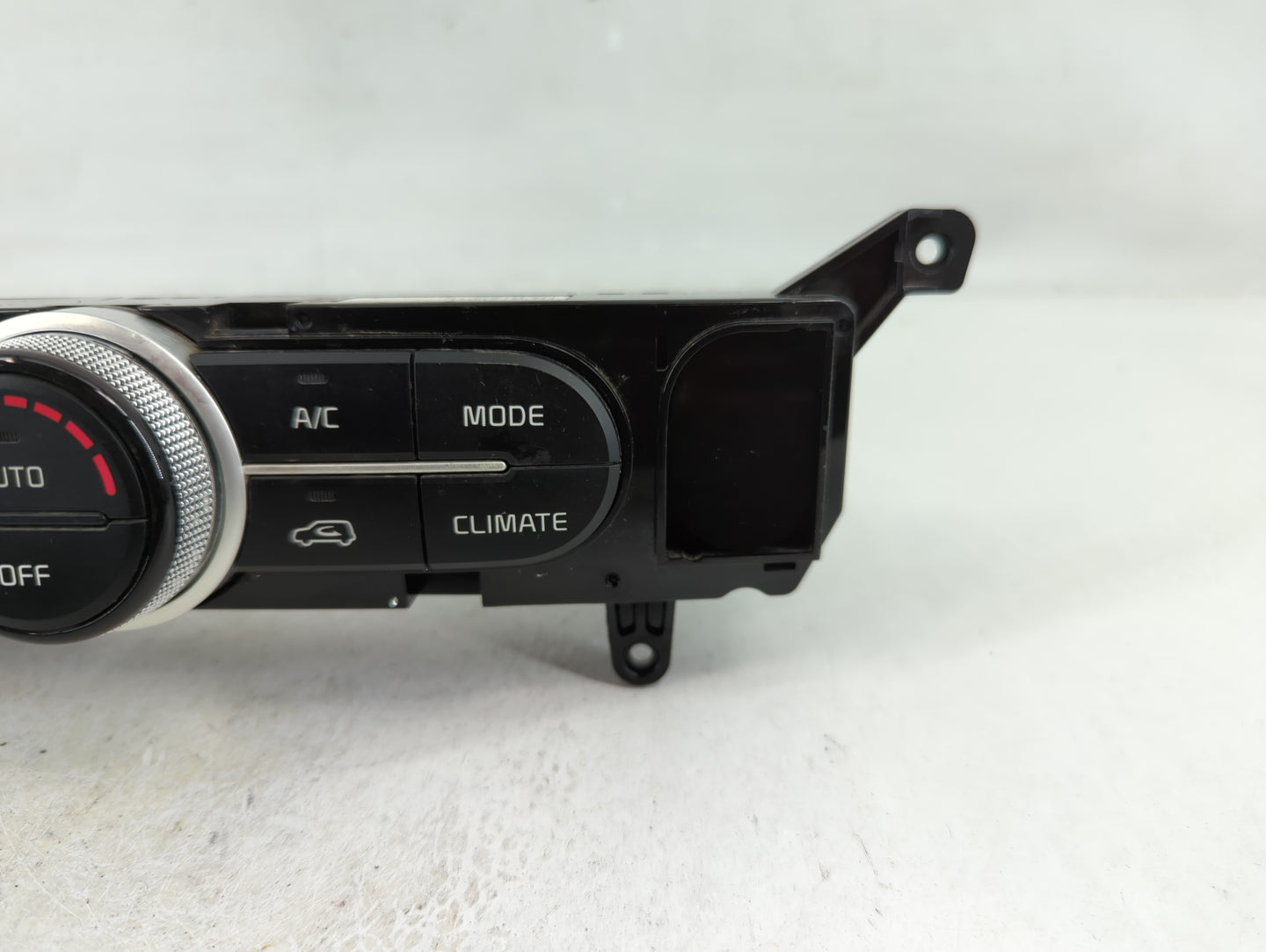 2014-2016 Kia Soul Climate Control Module Temperature AC/Heater Replacement P/N:97250-B2GQ0CA 97250-B2G0CA Fits OEM Used Aut