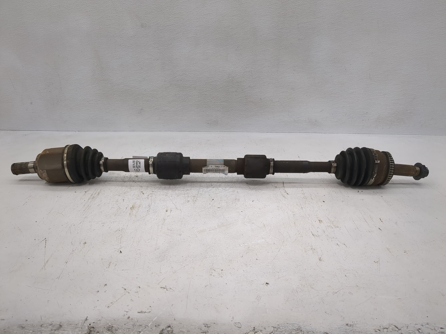 2014-2019 Kia Soul Axle Shaft Front Passenger Cv C/v - Oemusedautoparts1.com