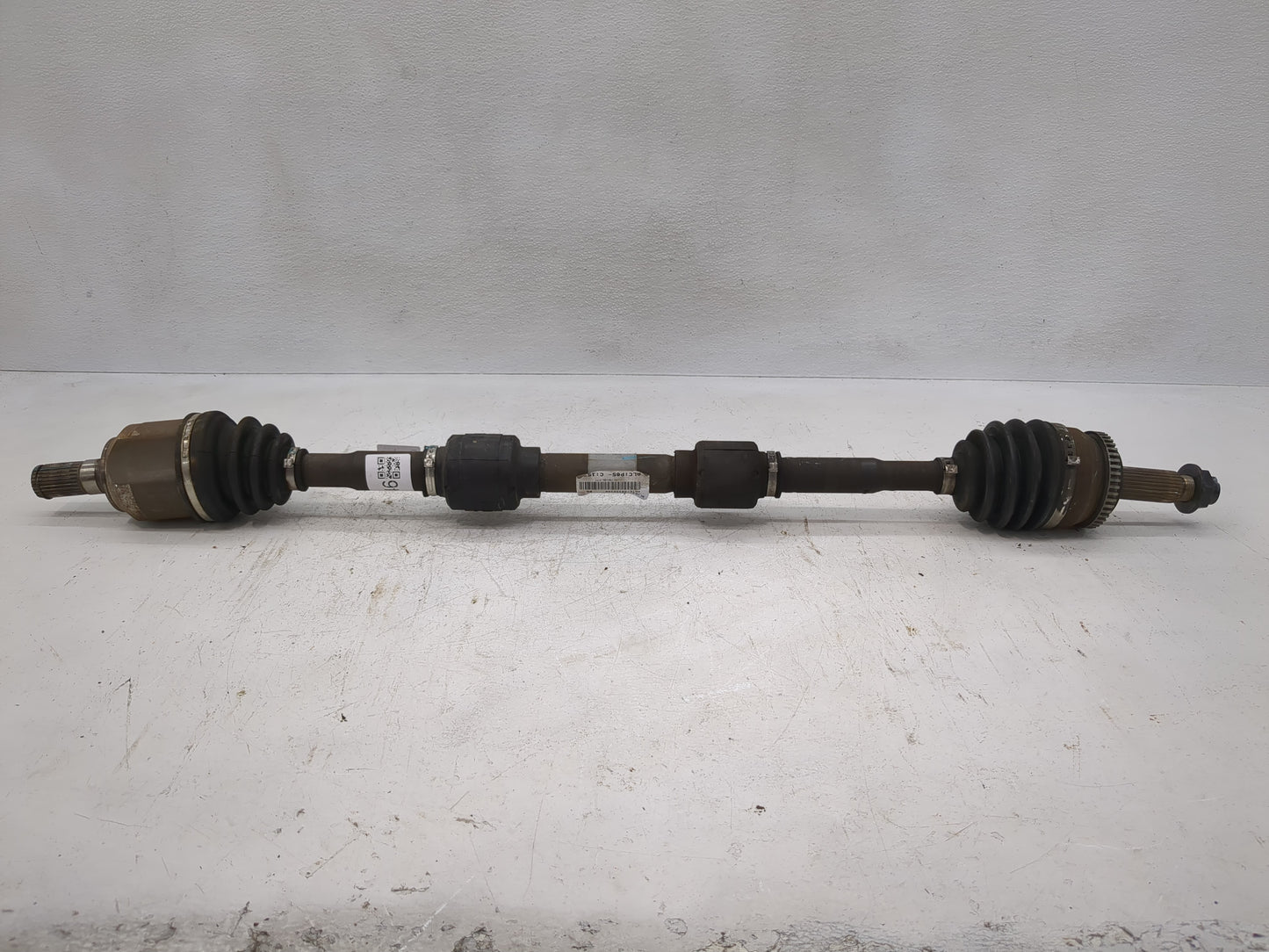 2014-2019 Kia Soul Axle Shaft Front Passenger Cv C/v - Oemusedautoparts1.com