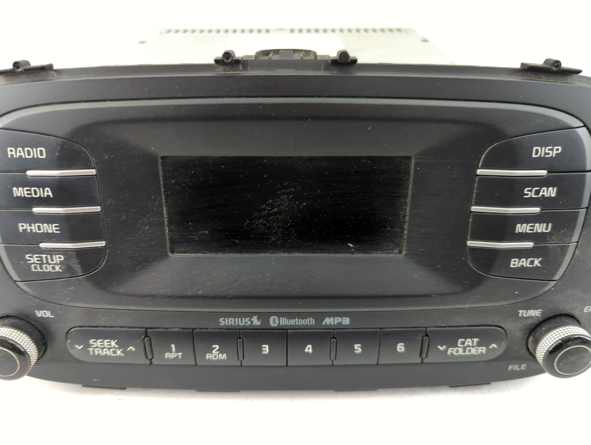 2014-2016 Kia Soul Radio AM FM Cd Player Receiver Replacement P/N:96170-B2090CA Fits 2014 2015 2016 OEM Used Auto Parts - Oe