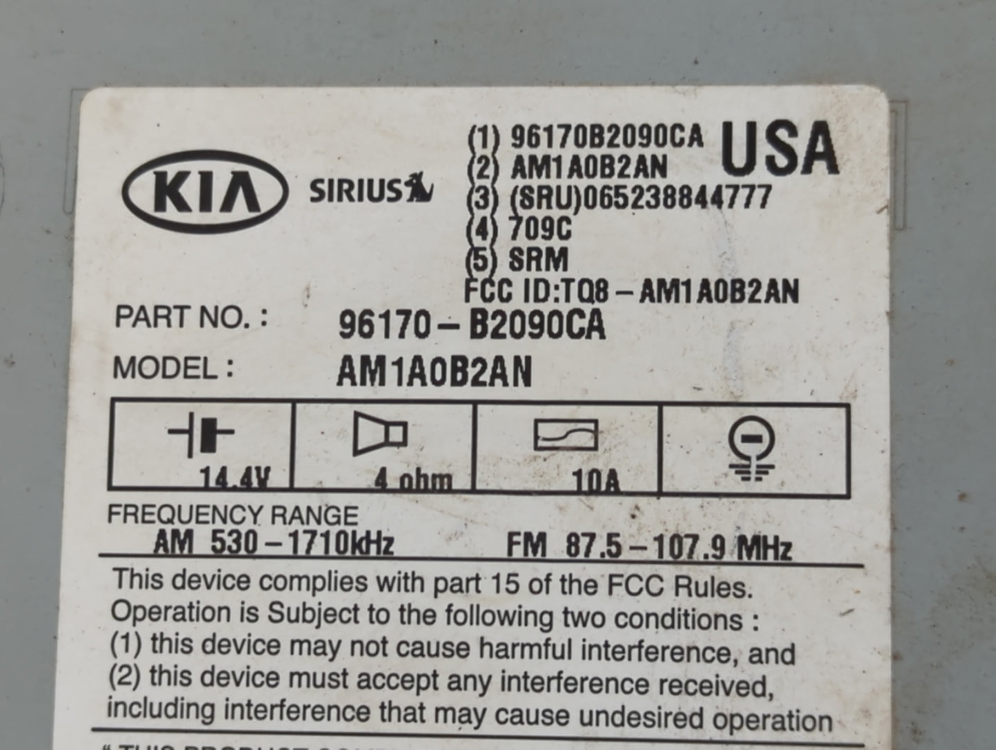 2014-2016 Kia Soul Radio AM FM Cd Player Receiver Replacement P/N:96170-B2090CA Fits Fits 2014 2015 2016 OEM Used Auto Parts