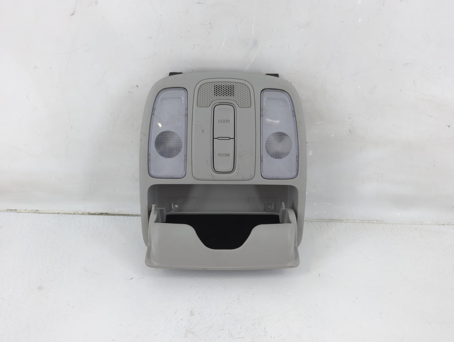2014-2019 Kia Soul Overhead Roof Console 1118531 - Oemusedautoparts1.com