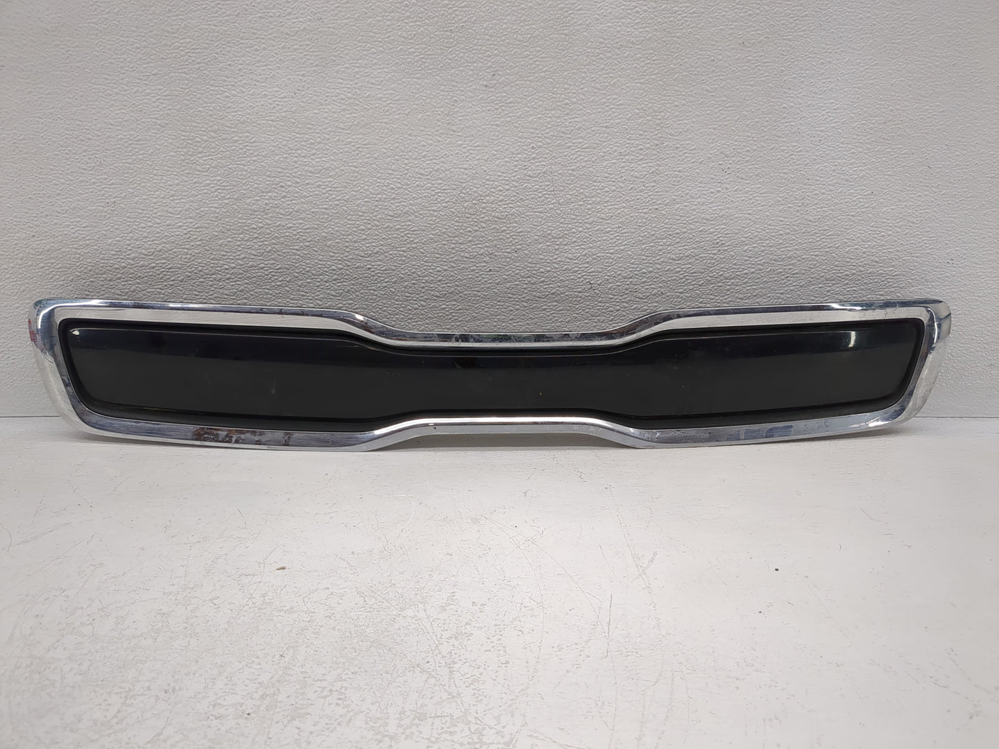 2015 Kia Soul Front Grille Bumper Not Included - Oemusedautoparts1.com