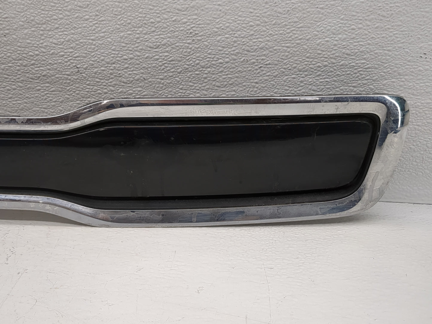 2015 Kia Soul Front Grille Bumper Not Included - Oemusedautoparts1.com
