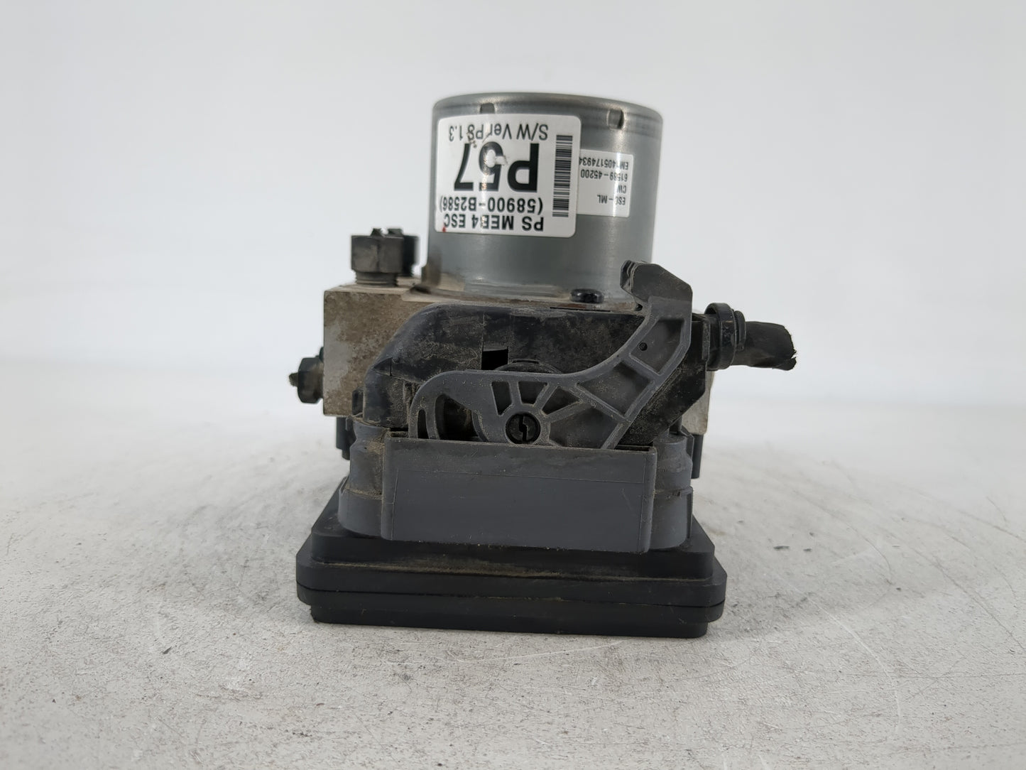 2014-2015 Kia Soul ABS Pump Control Module Replacement P/N:58920-B2586 B2589-20600 Fits Fits 2014 2015 OEM Used Auto Parts -