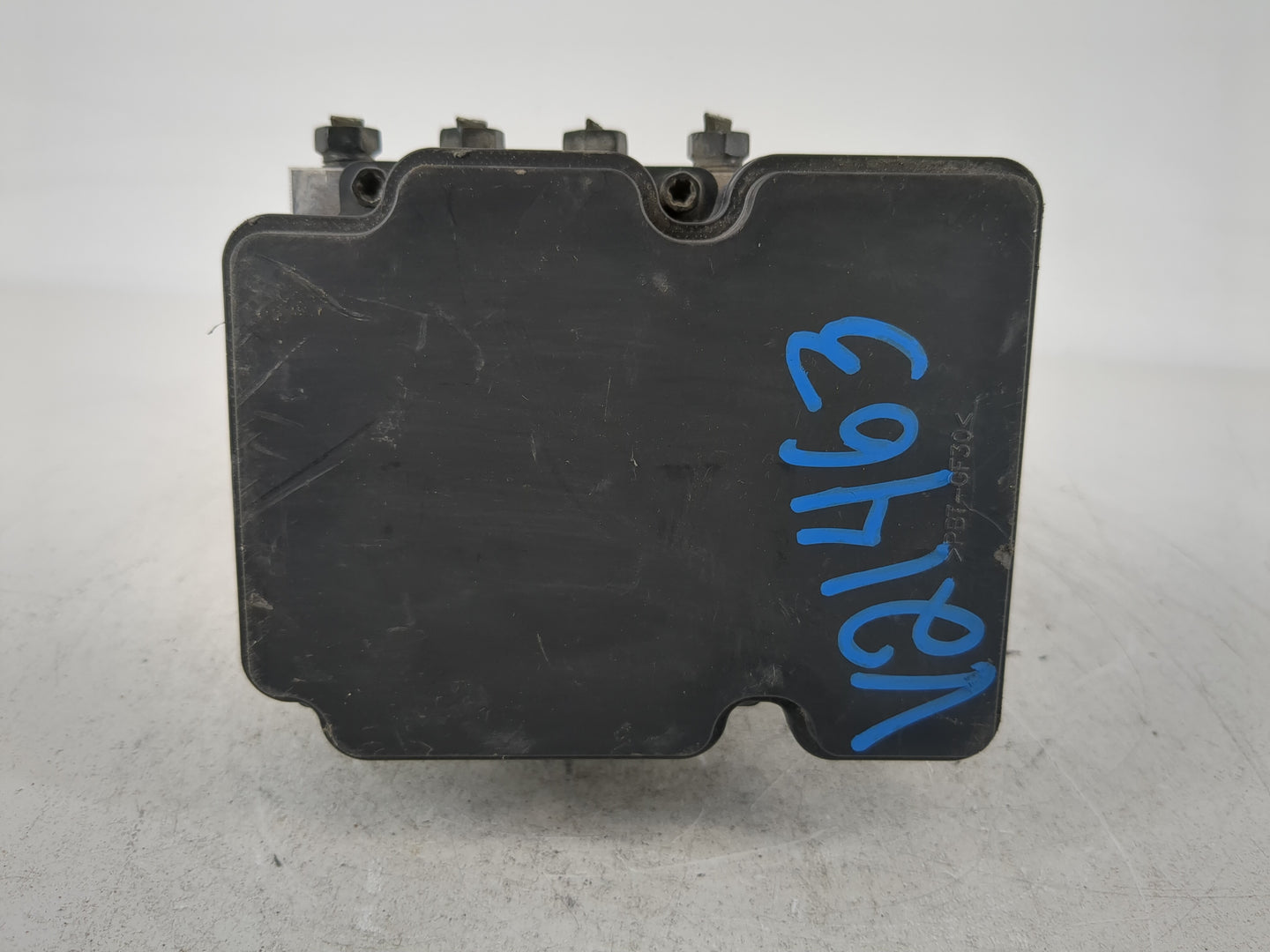 2014-2015 Kia Soul ABS Pump Control Module Replacement P/N:58920-B2586 B2589-20600 Fits Fits 2014 2015 OEM Used Auto Parts -