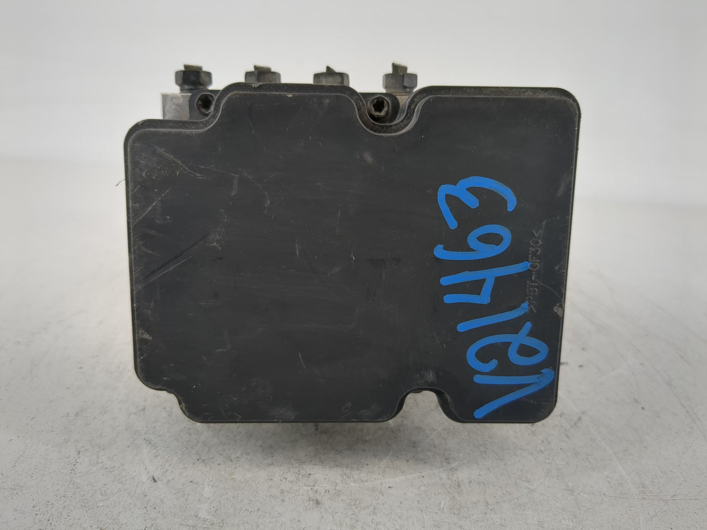 2014-2015 Kia Soul ABS Pump Control Module Replacement P/N:58920-B2586 B2589-20600 Fits Fits 2014 2015 OEM Used Auto Parts -