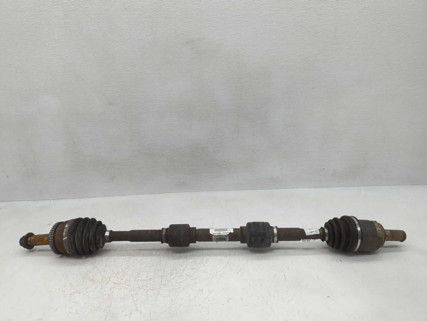 2014-2019 Kia Soul Axle Shaft Front Passenger Cv C/v - Oemusedautoparts1.com