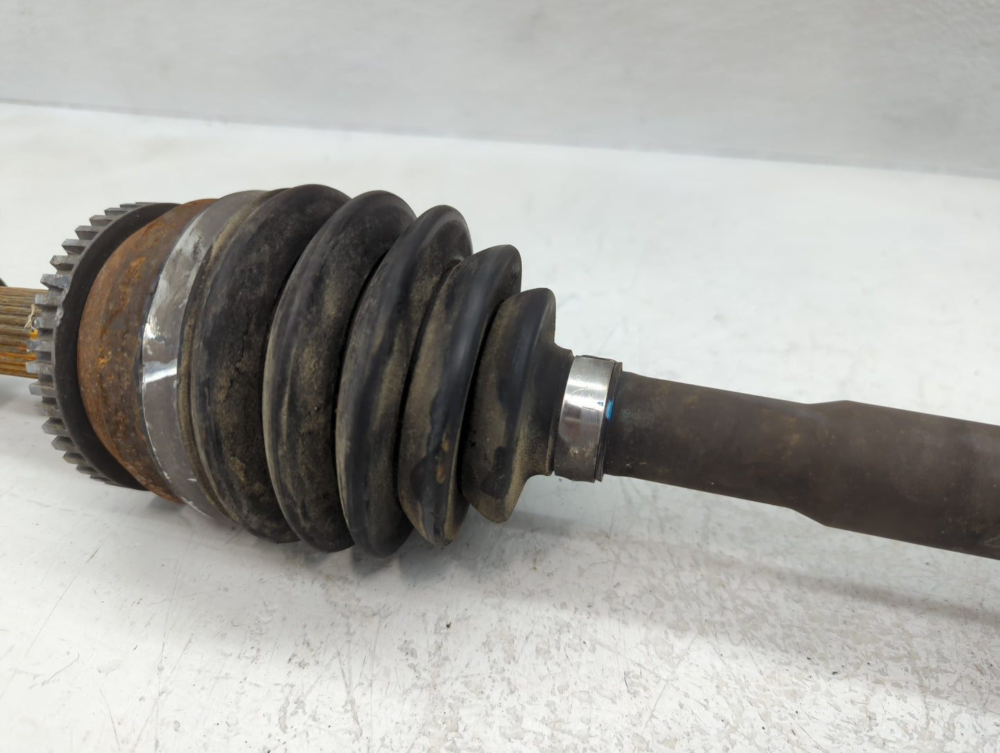 2014-2019 Kia Soul Axle Shaft Front Passenger Cv C/v - Oemusedautoparts1.com