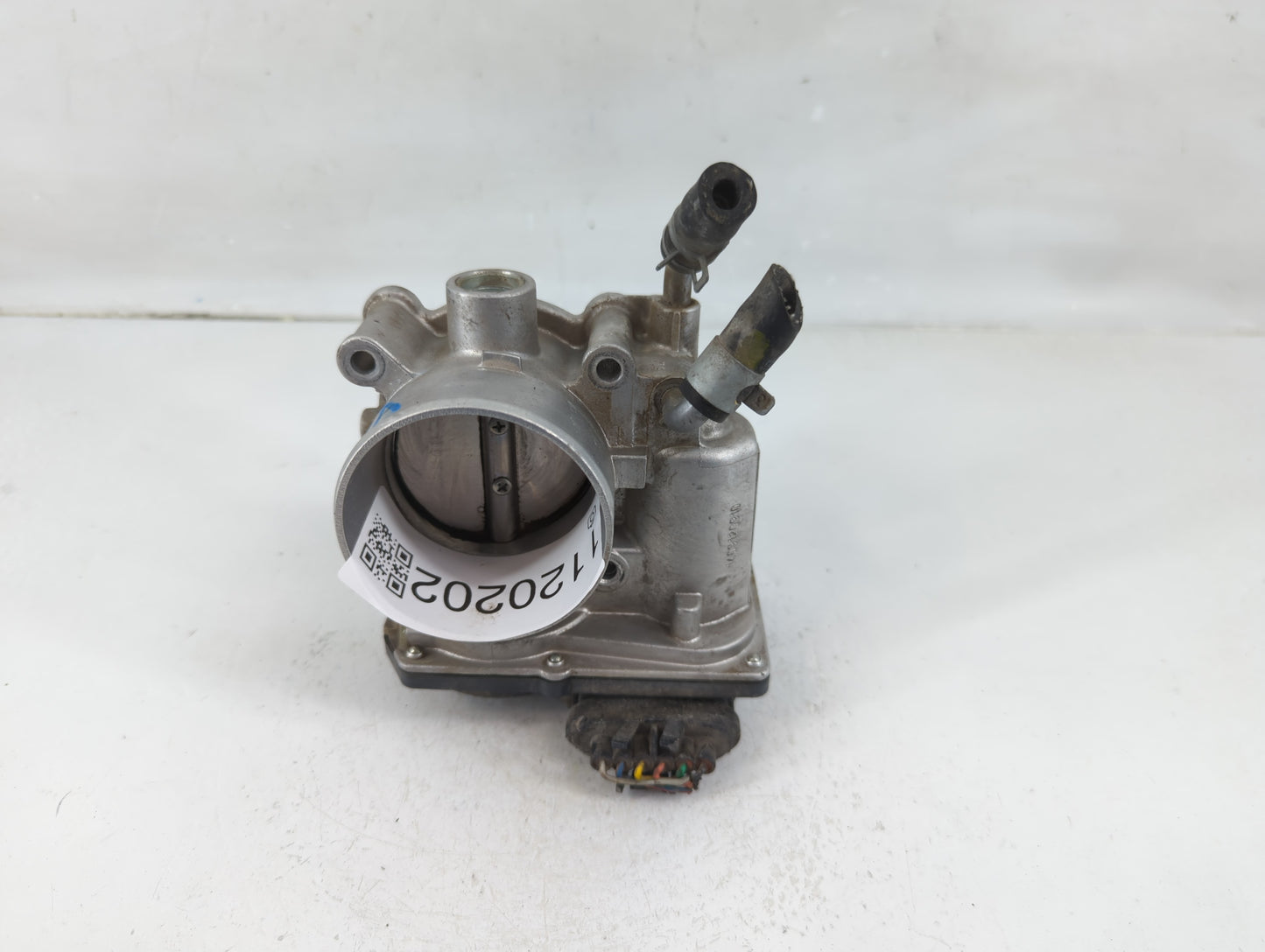 2014-2019 Kia Soul Throttle Body P/N:35100-2E000 Fits Fits 2011 2012 2013 2014 2015 2016 2017 2018 2019 2020 2021 OEM Used A