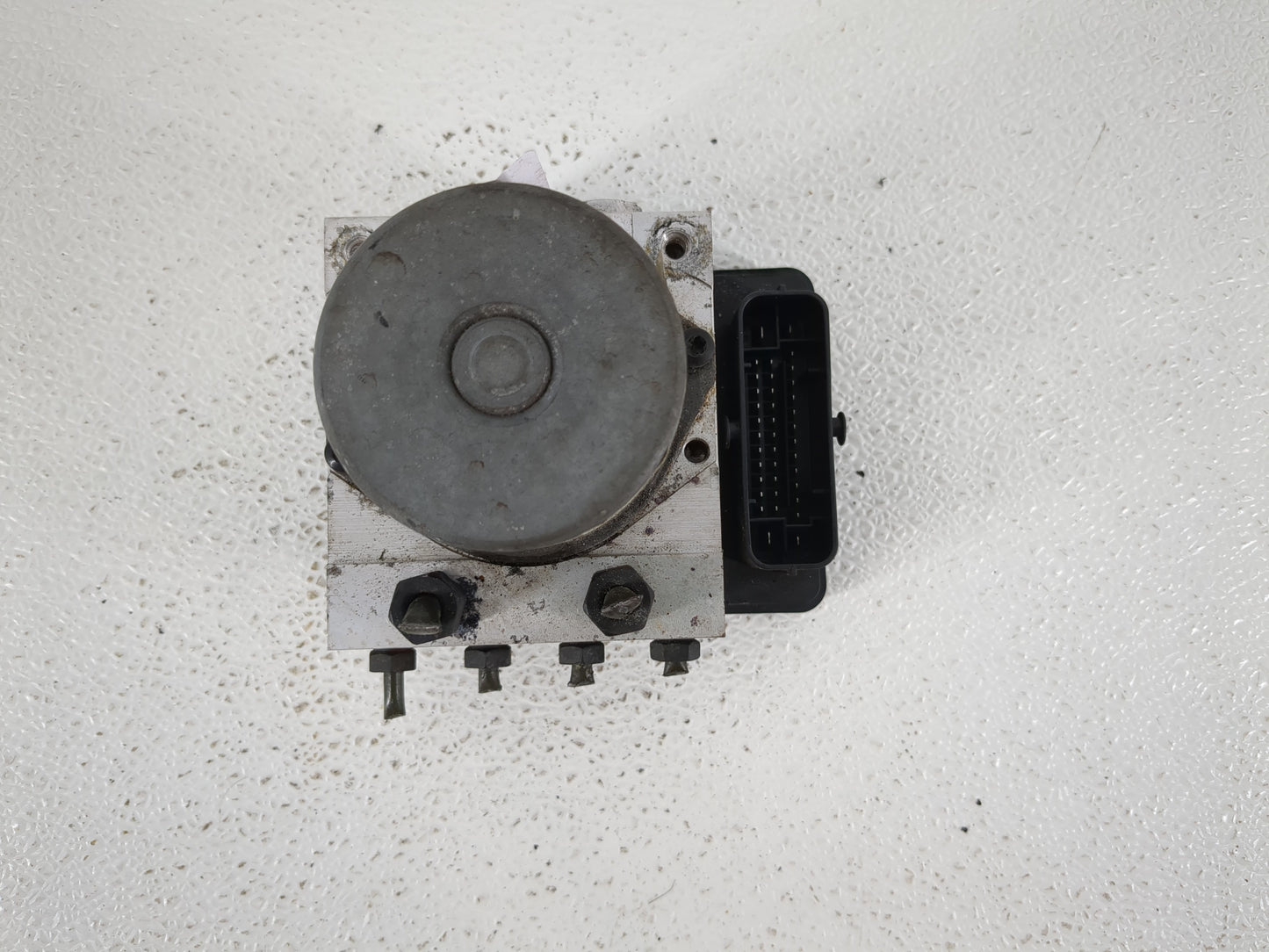 2014-2015 Kia Soul ABS Pump Control Module Replacement P/N:58920-B2506 Fits Fits 2014 2015 OEM Used Auto Parts - Oemusedauto