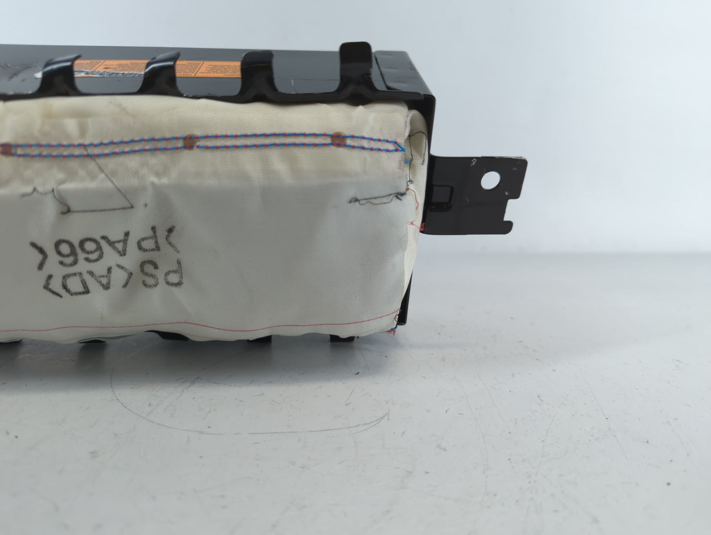 2014-2019 Kia Soul Air Bag Passenger Right Dashboard OEM P/N:84530B2500 Fits Fits 2014 2015 2016 2017 2018 2019 OEM Used Aut