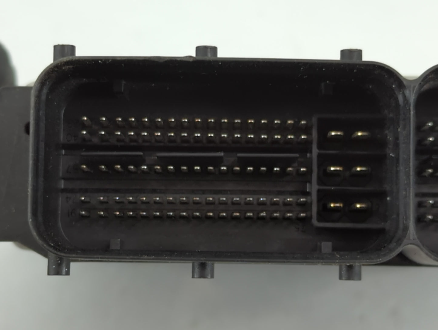 2015 Kia Soul PCM Engine Control Computer ECU ECM PCU OEM P/N:39133-2EHA5 Fits OEM Used Auto Parts - Oemusedautoparts1.com