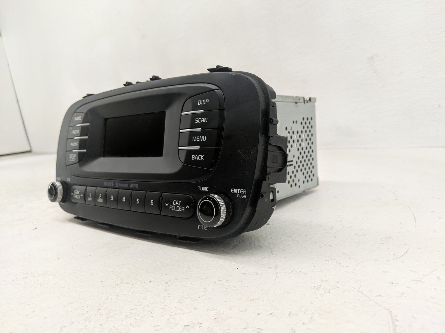 2014-2016 Kia Soul Radio AM FM Cd Player Receiver Replacement P/N:96160-B2020CA 96170-B2090CA Fits Fits 2014 2015 2016 OEM U