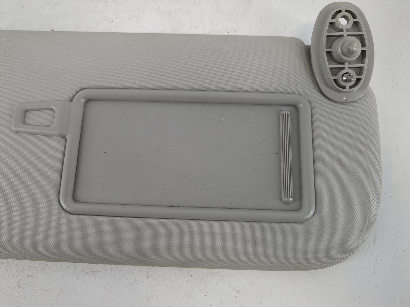 2015-2019 Kia Soul Sun Visor Shade Replacement Passenger Right Mirror Fits Fits 2015 2016 2017 2018 2019 OEM Used Auto Parts