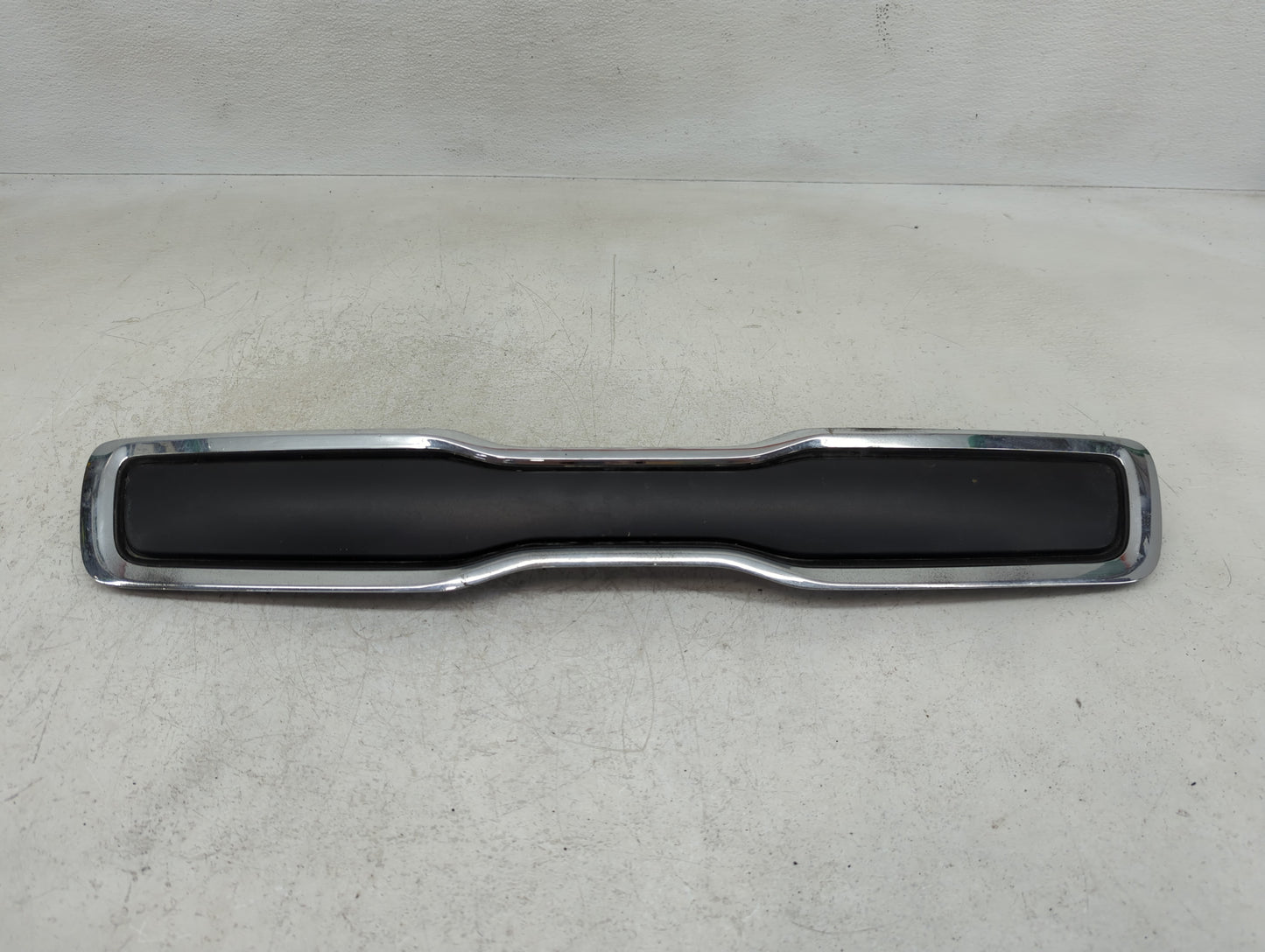 2015 Kia Soul Front Grille Bumper Not Included - Oemusedautoparts1.com