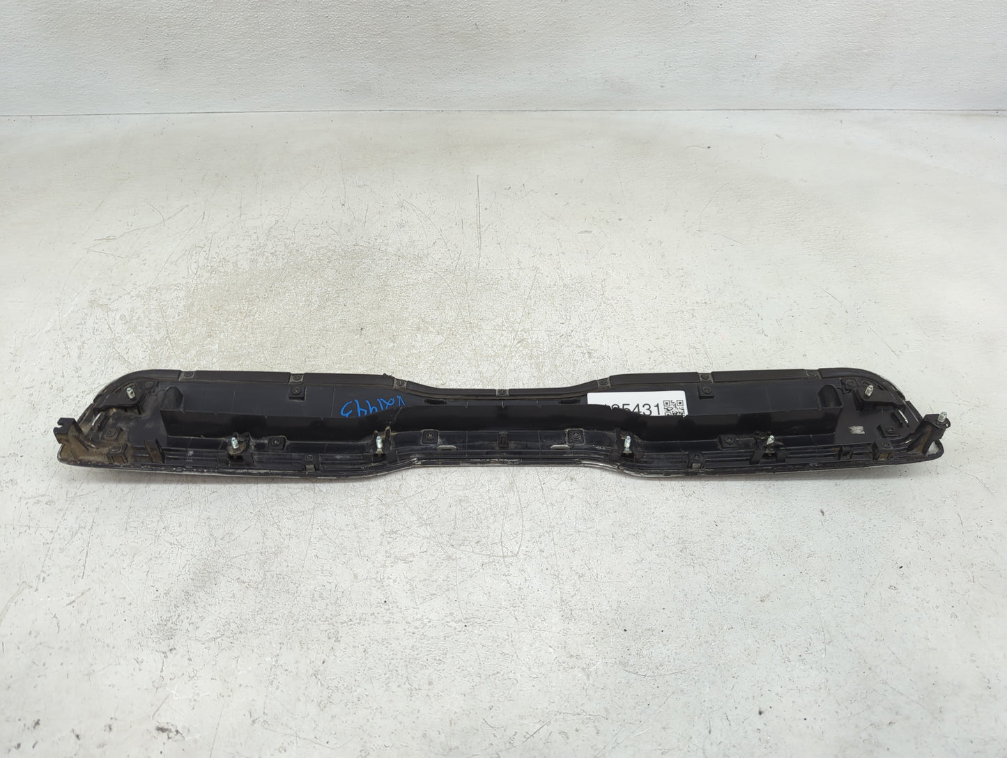 2015 Kia Soul Front Grille Bumper Not Included - Oemusedautoparts1.com