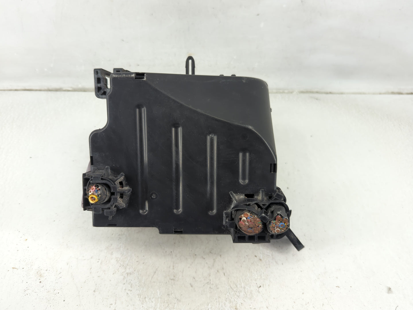 2015 Kia Soul Fusebox Fuse Box Panel Relay Module P/N:91950-B2020 Fits OEM Used Auto Parts - Oemusedautoparts1.com