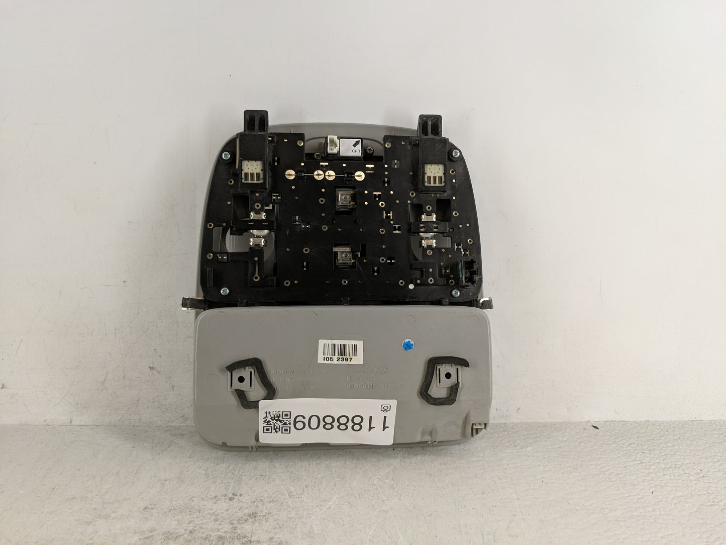 2014-2019 Kia Soul Overhead Roof Console 1188809 - Oemusedautoparts1.com