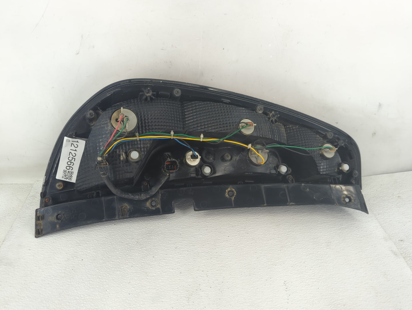 2014-2019 Kia Soul Tail Light Assembly Passenger Right OEM Fits Fits 2014 2015 2016 2017 2018 2019 OEM Used Auto Parts - Oem