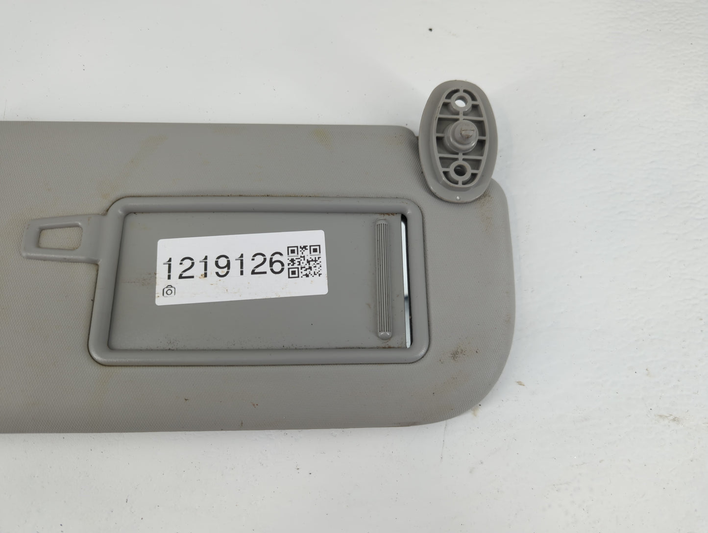 2014-2019 Kia Soul Sun Visor Shade Replacement Passenger Right Mirror Fits Fits 2014 2015 2016 2017 2018 2019 OEM Used Auto 