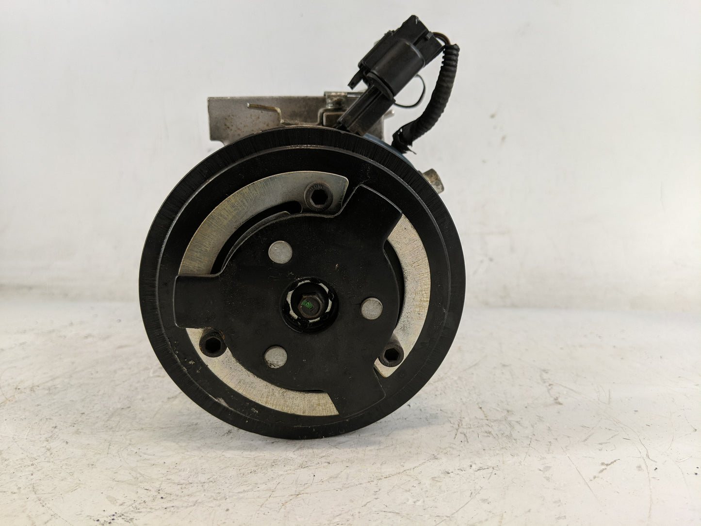 2014-2019 Kia Soul Air Conditioning A/c Ac Compressor Oem - Oemusedautoparts1.com