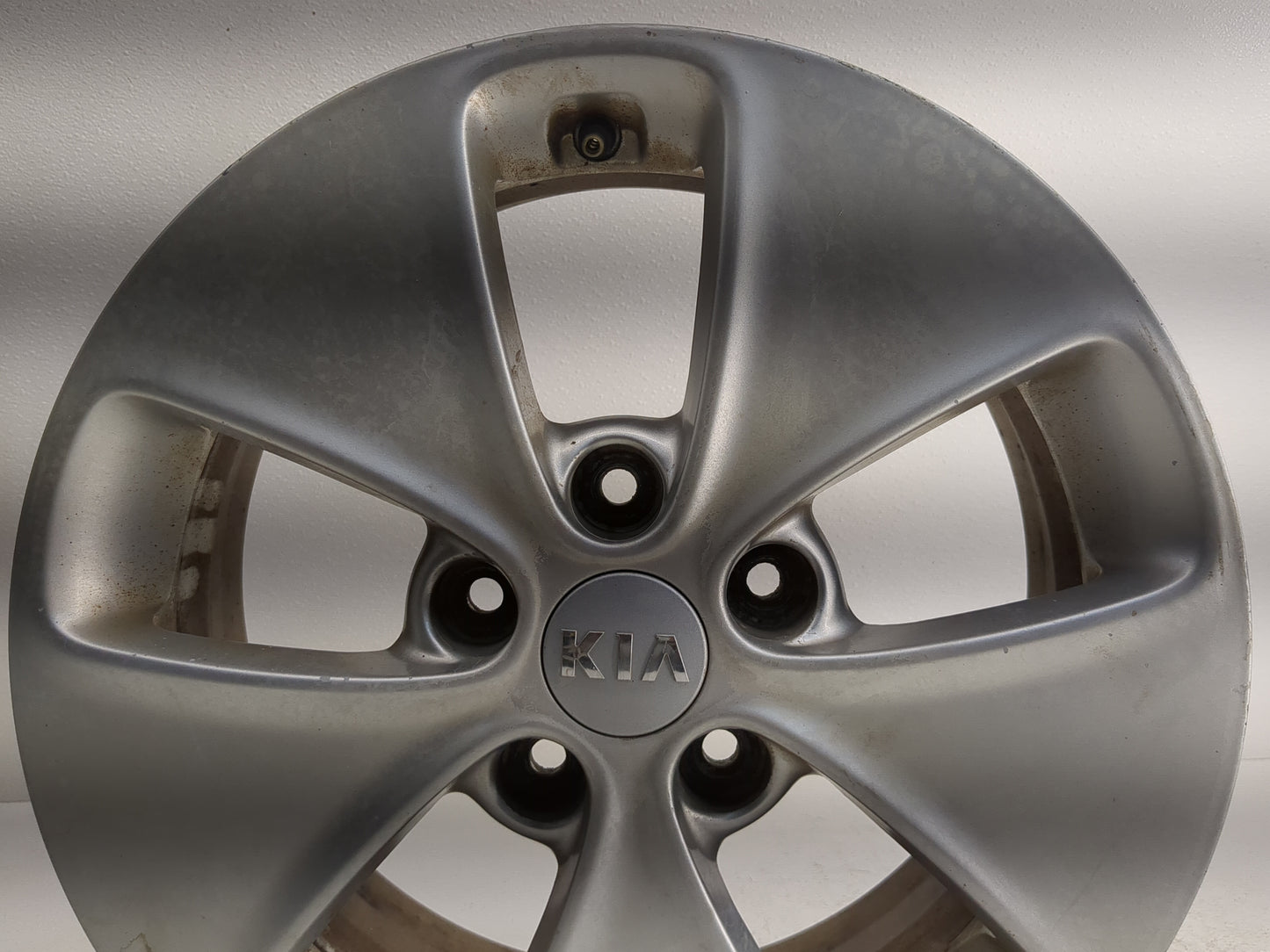 2014-2016 Kia Soul Oem Wheel Rim - Oemusedautoparts1.com