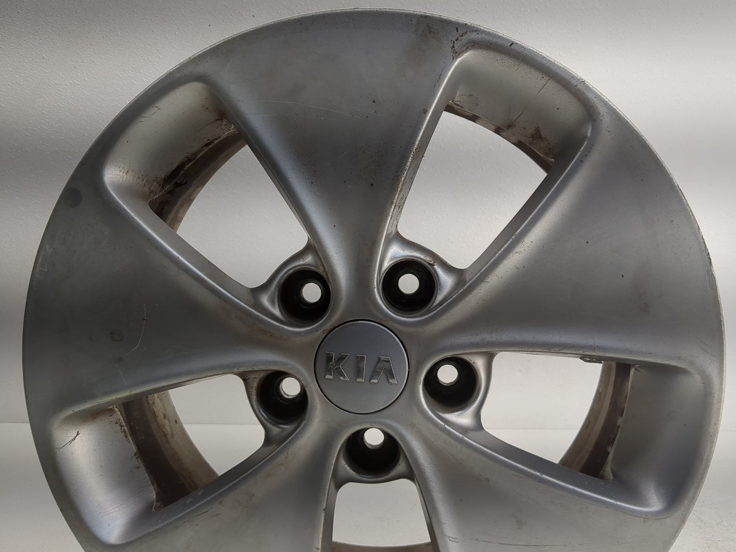 2014-2016 Kia Soul Oem Wheel Rim - Oemusedautoparts1.com
