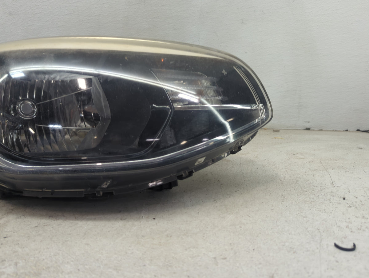 2014-2019 Kia Soul Passenger Right Oem Head Light Headlight Lamp 1221807 - Oemusedautoparts1.com