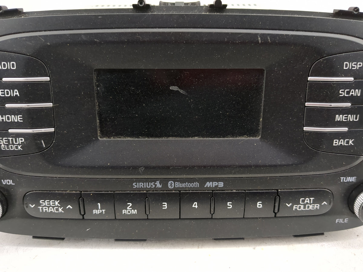2014-2016 Kia Soul Radio AM FM Cd Player Receiver Replacement P/N:96170-B2090CA AM1A0B2AN Fits Fits 2014 2015 2016 OEM Used 