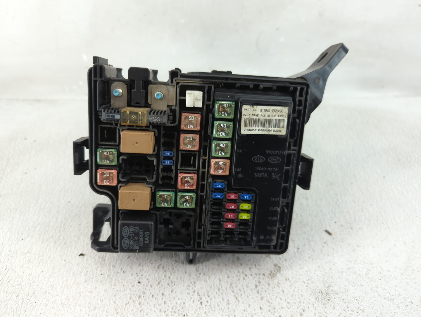 2015 Kia Soul Fusebox Fuse Box Panel Relay Module P/N:91950-B2090 Fits OEM Used Auto Parts - Oemusedautoparts1.com