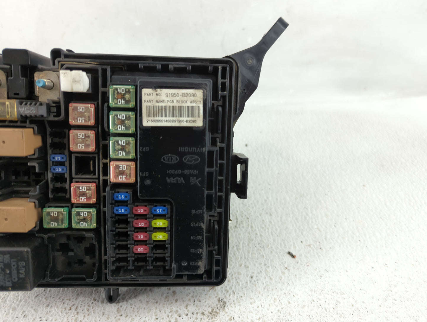 2015 Kia Soul Fusebox Fuse Box Panel Relay Module P/N:91950-B2090 Fits OEM Used Auto Parts - Oemusedautoparts1.com