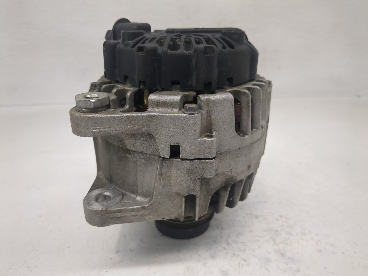 2012-2016 Kia Soul Alternator Replacement Generator Charging Assembly Engine OEM P/N:37300-2B760 2616559 Fits OEM Used Auto 