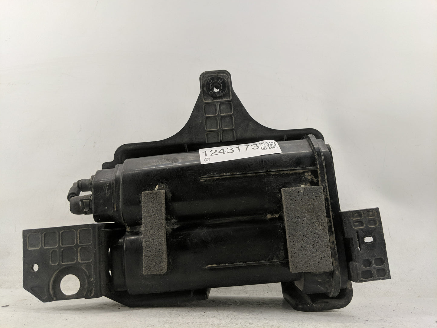 2015 Kia Soul Fuel Vapor Charcoal Canister - Oemusedautoparts1.com