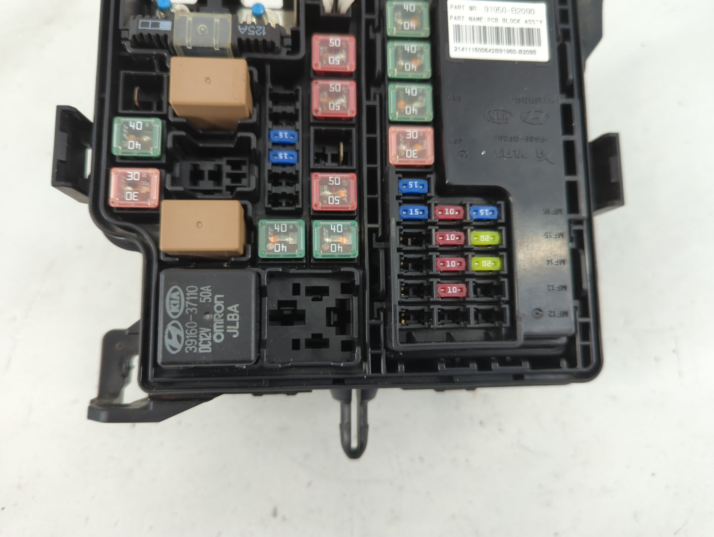 2015 Kia Soul Fusebox Fuse Box Panel Relay Module P/N:91950-B2020 91950-B2070 Fits OEM Used Auto Parts - Oemusedautoparts1.c