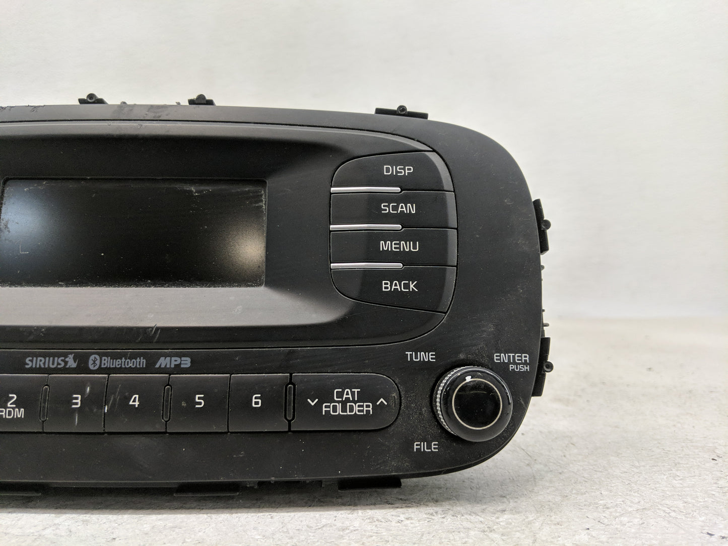 2014-2016 Kia Soul Radio AM FM Cd Player Receiver Replacement P/N:96170-B2090CA Fits Fits 2014 2015 2016 OEM Used Auto Parts