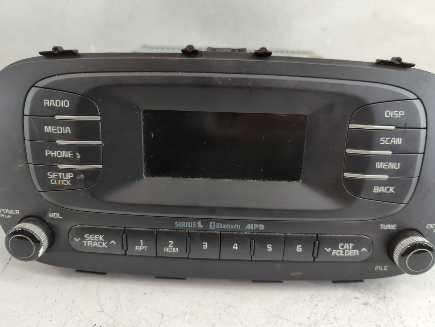 2014-2016 Kia Soul Radio AM FM Cd Player Receiver Replacement P/N:96170-B2090CA Fits Fits 2014 2015 2016 OEM Used Auto Parts