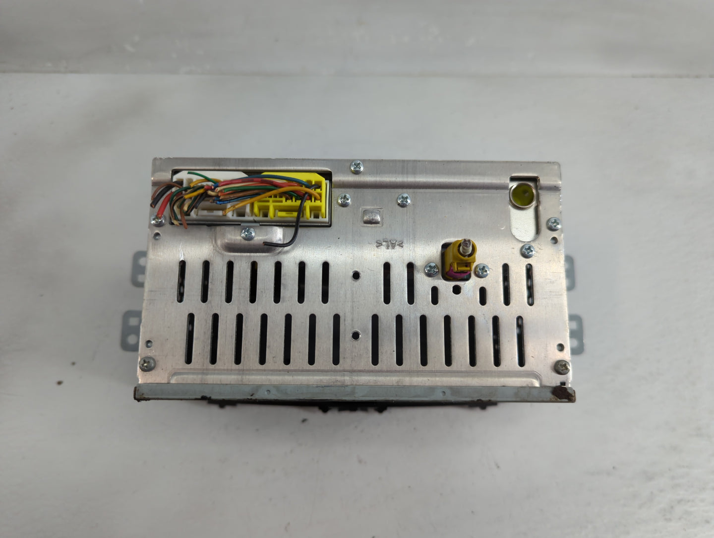 2014-2016 Kia Soul Radio AM FM Cd Player Receiver Replacement P/N:96170-B2090CA Fits Fits 2014 2015 2016 OEM Used Auto Parts