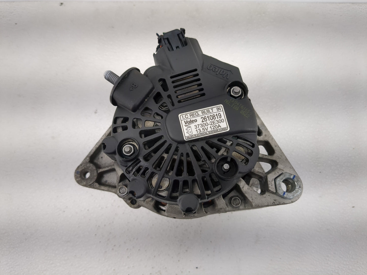 2012-2015 Kia Soul Alternator Replacement Generator Charging Assembly Engine OEM P/N:37300-2E300 2610819 Fits OEM Used Auto 