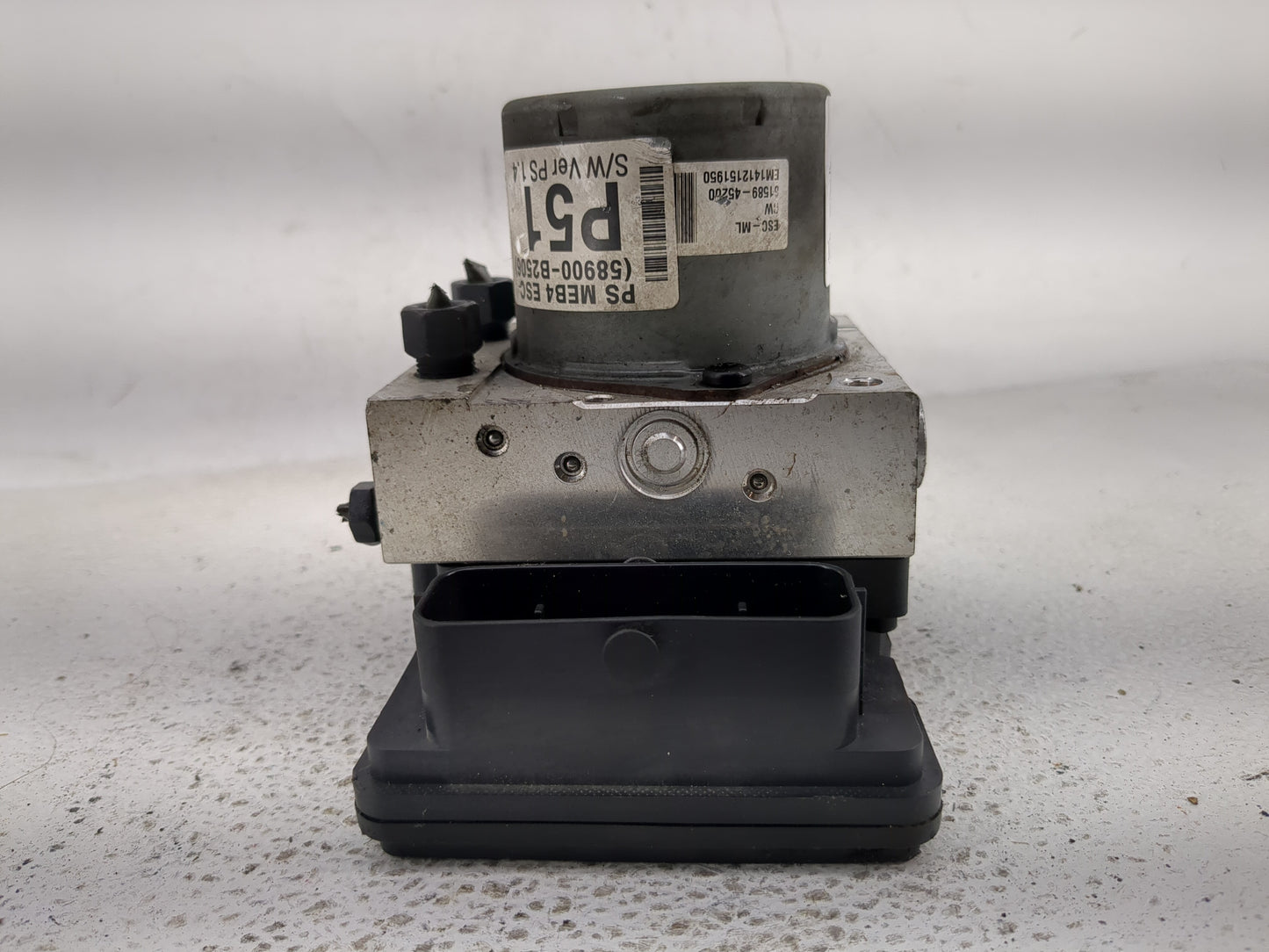 2014-2015 Kia Soul ABS Pump Control Module Replacement P/N:61589-45200 58900-B2506 Fits Fits 2014 2015 OEM Used Auto Parts -