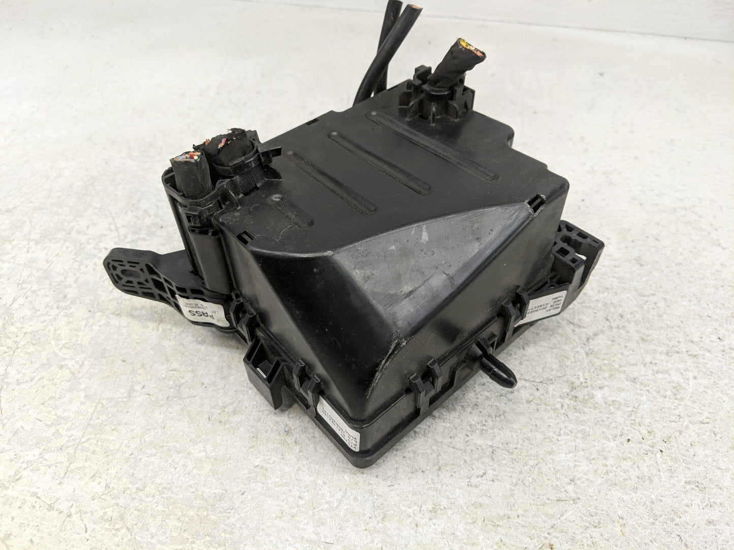 2015 Kia Soul Fusebox Fuse Box Panel Relay Module P/N:91950-B2090 91950-B2020 Fits OEM Used Auto Parts - Oemusedautoparts1.c