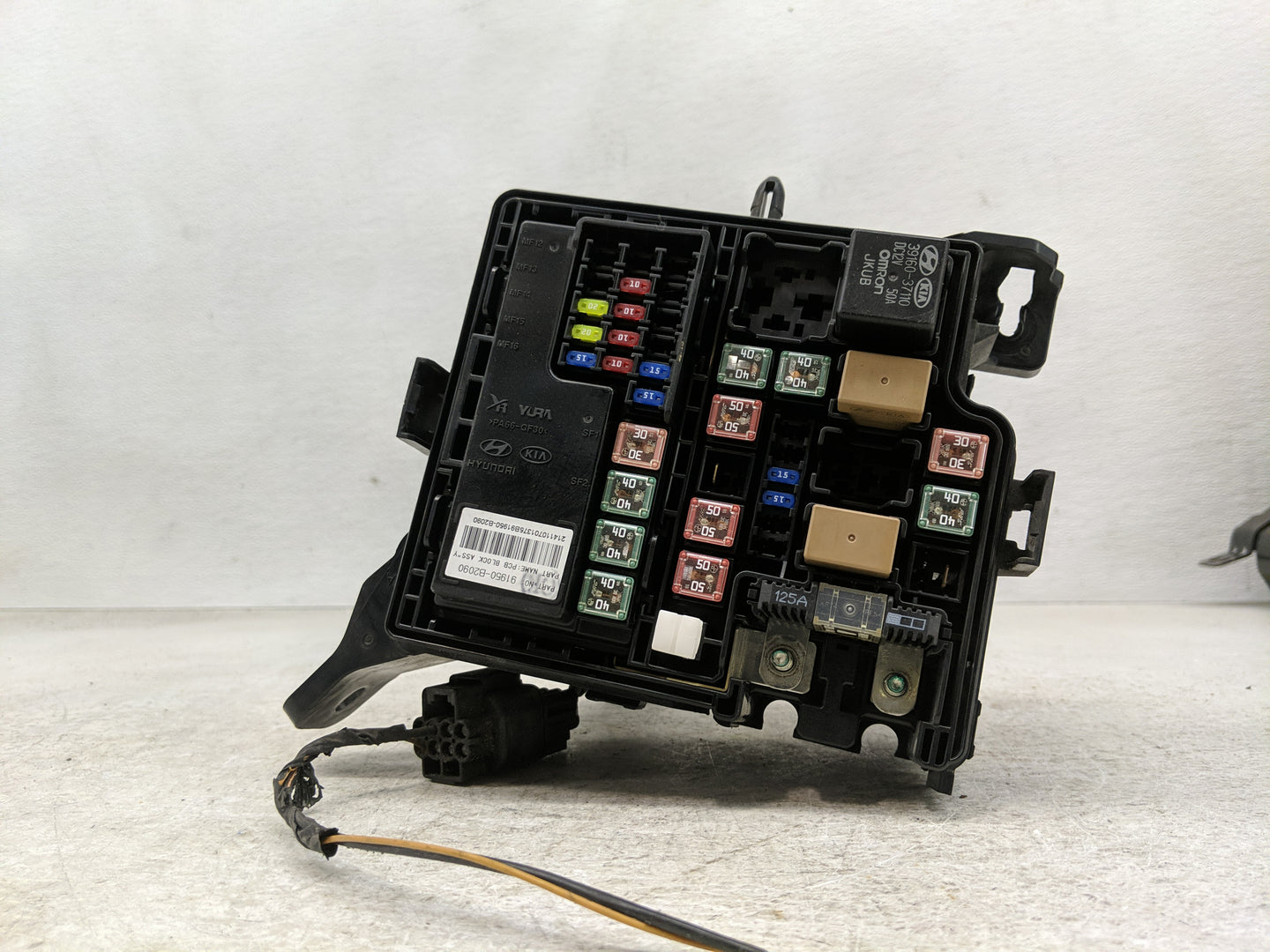 2015 Kia Soul Fusebox Fuse Box Panel Relay Module P/N:91950-B2090 Fits OEM Used Auto Parts - Oemusedautoparts1.com